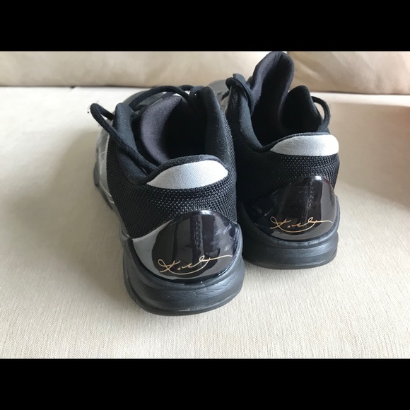 Zoom Kobe 5 ‘Black Out’ - Picture 3 of 5